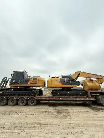 Loading and shipping used excavators from China