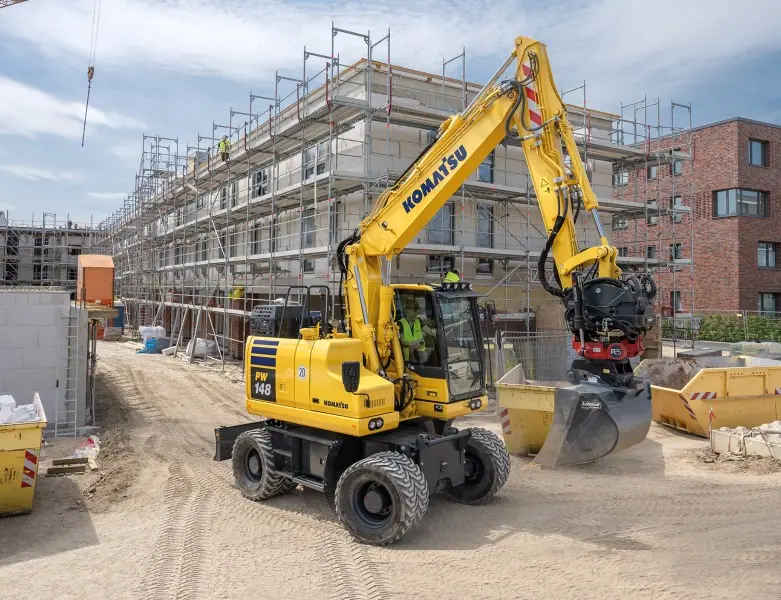 Komatsu PW148-11E0